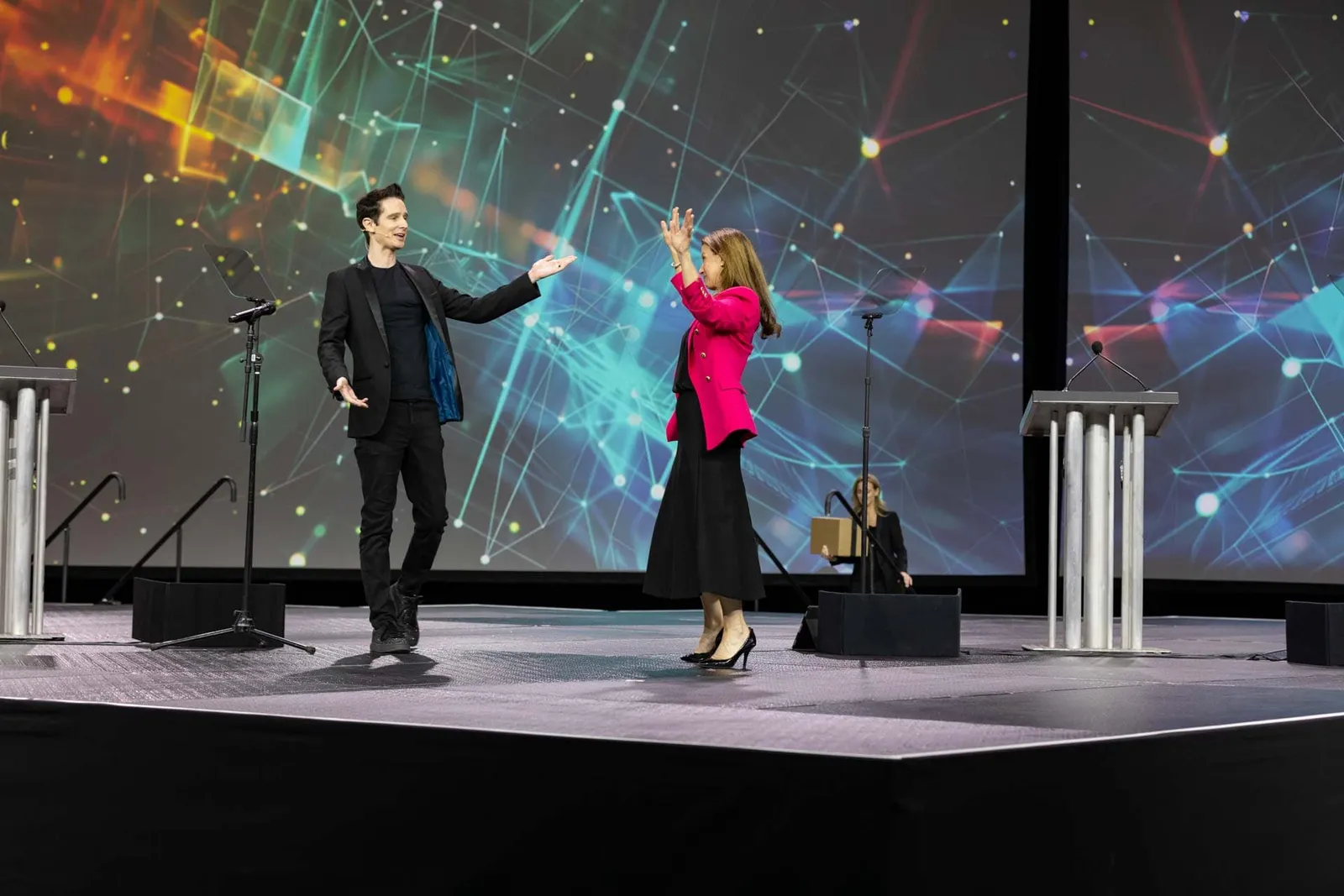 Keelan Leyser Host Emcee Magician Las Vegas - 3